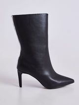 Bota de Couro Cano Medio Bico Fino Preto