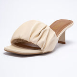 Mule Feminino Scrunchie Salto Medio  OffWhite