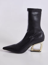 Bota Bico Fino Com Salto Geometrico Vazado Preto