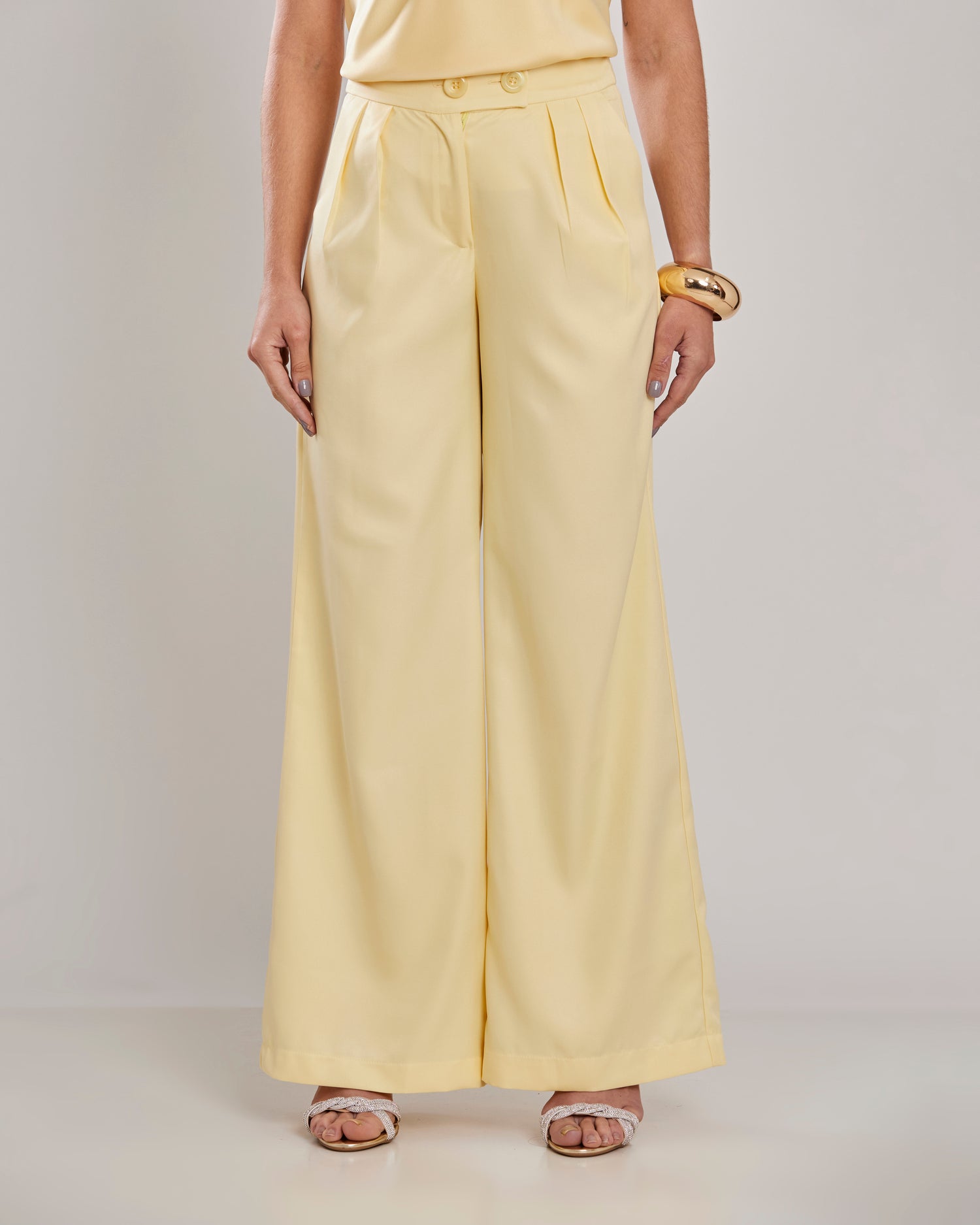 Conjunto Regata e Calça Pantalona Amarelo