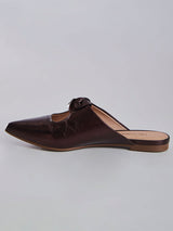 Mule Feminino Bico Fino Metalizado Caramelo