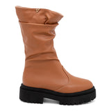 Bota Feminina Cano Longo Over Salto Tratorado Marrom
