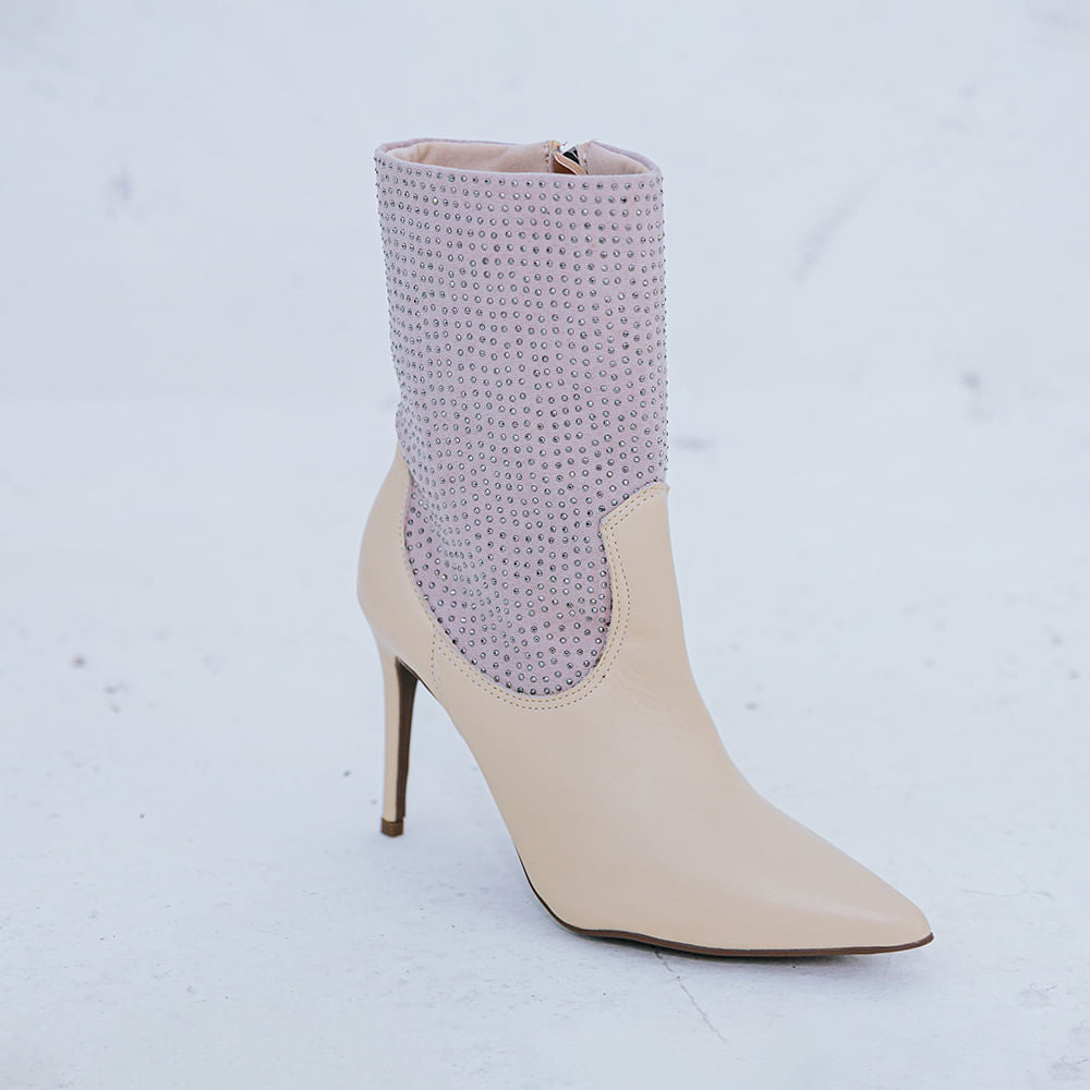 Bota Brilho Salto Fino Bico Fino Offwhite
