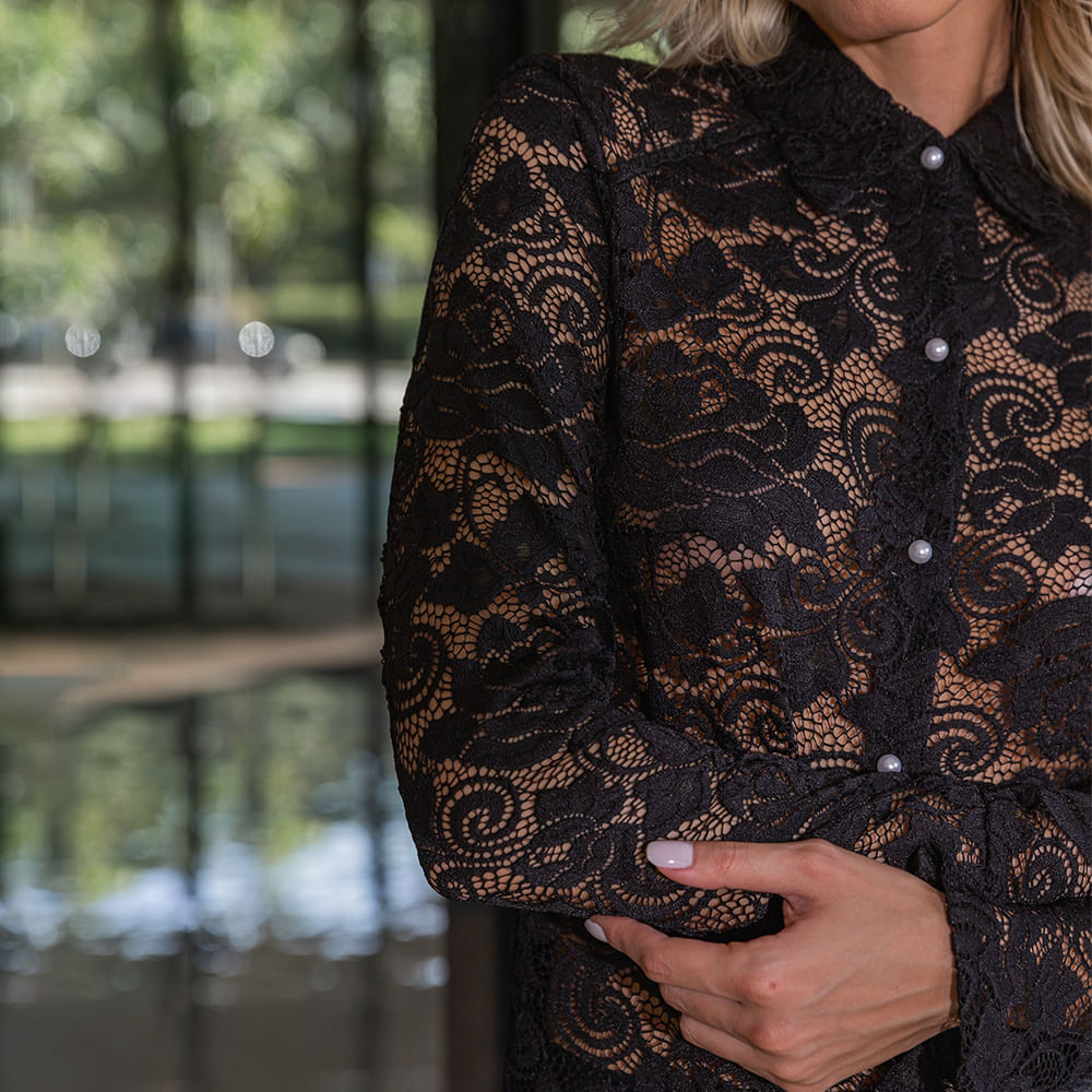 Camisa de Renda Preto