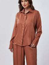 Camisa Acetinada Alongada Camel
