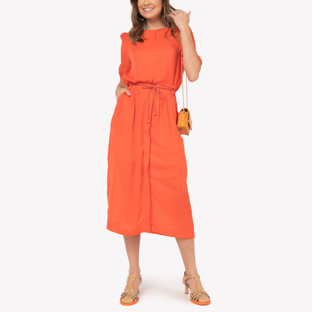 Conjunto Cropped e Saia Midi Coral