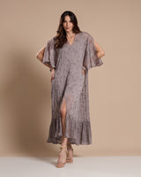 Vestido Midi Bordado Decote V Cinza