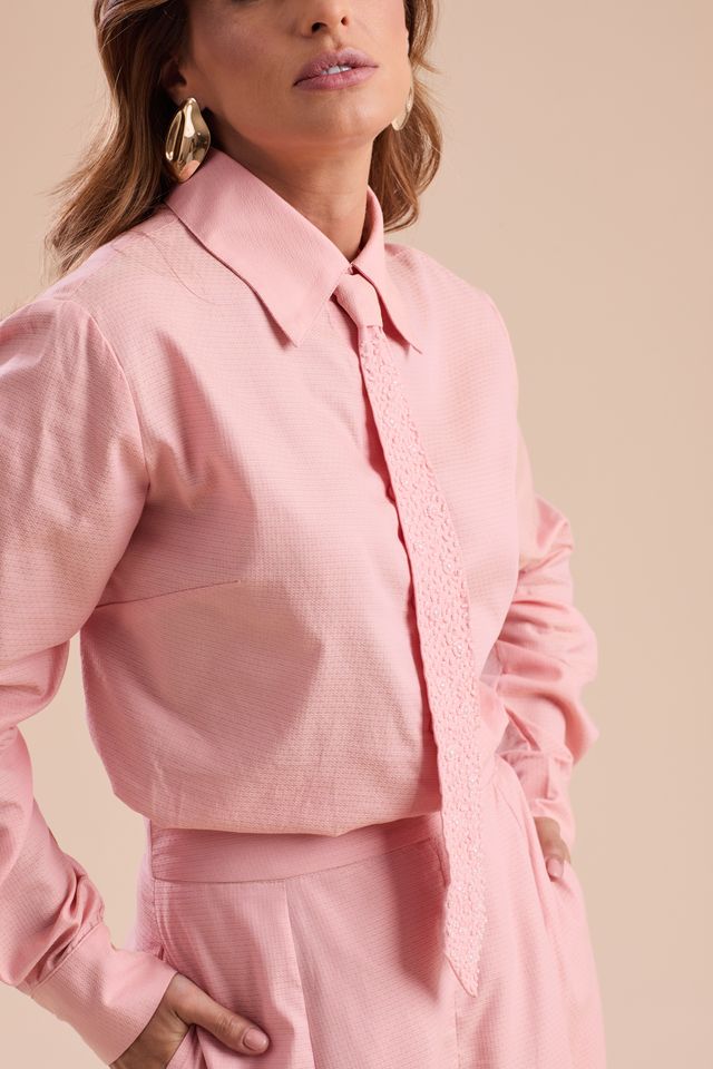 Camisa Alfaiataria Micro Estampa Rosa