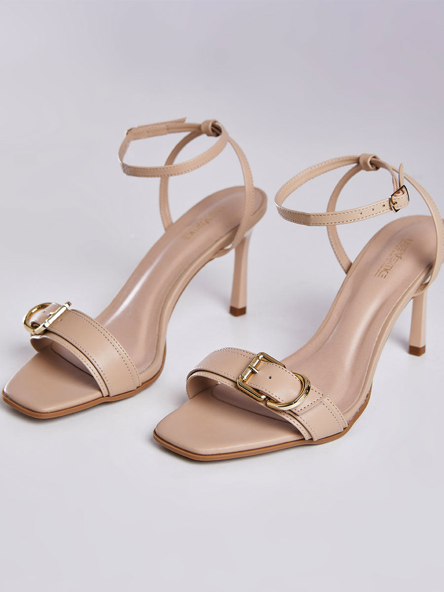 Sandalia Salto Fino com Fivela Porcelana
