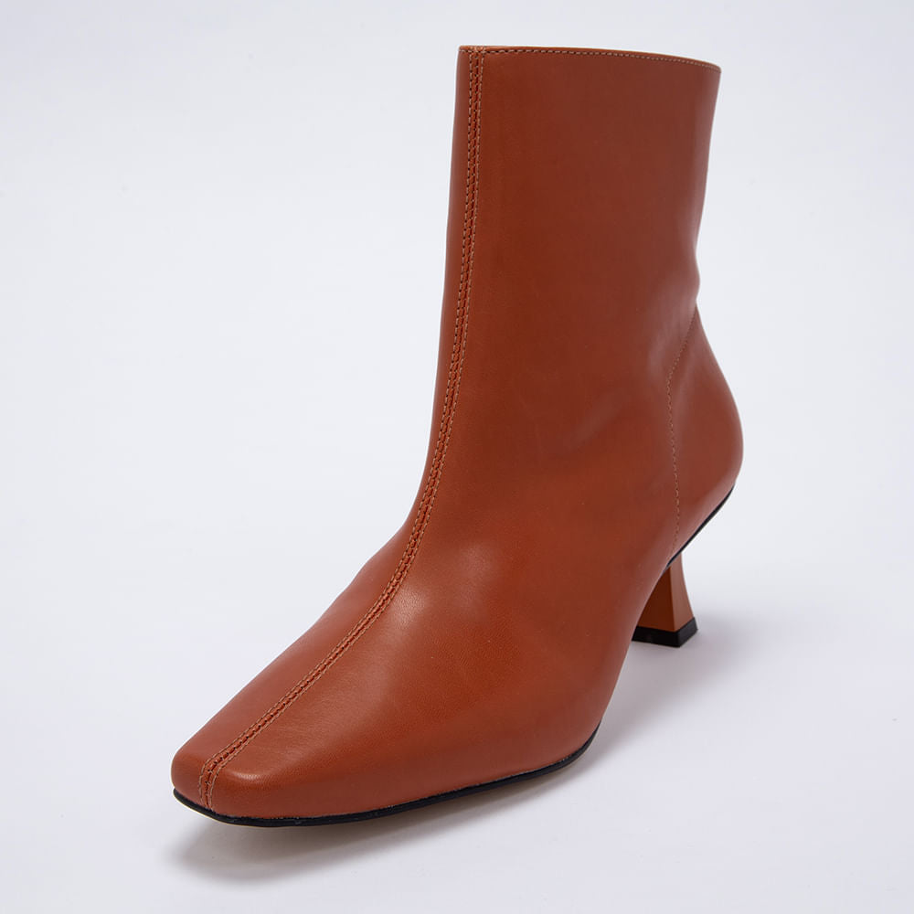 Bota Feminina Cano Curto Salto Médio - Sela
